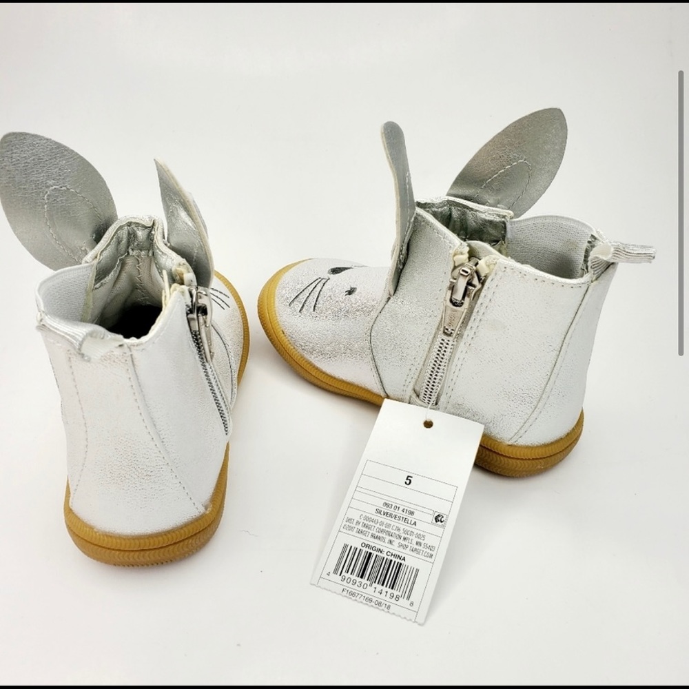 NWT Cat & Jack Silver Bunny Boots - Picture 3 of 5
